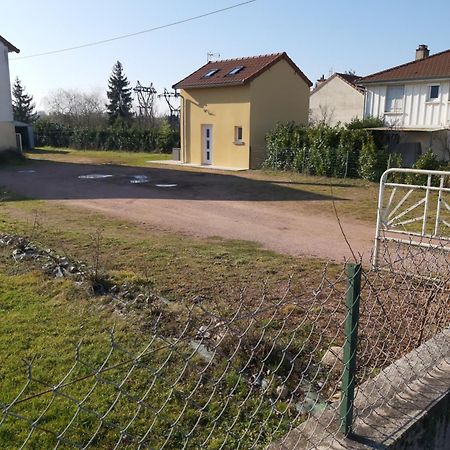 Maisonnette 40 M2 Pour 5 Personnes Paray-le-Monial Dış mekan fotoğraf